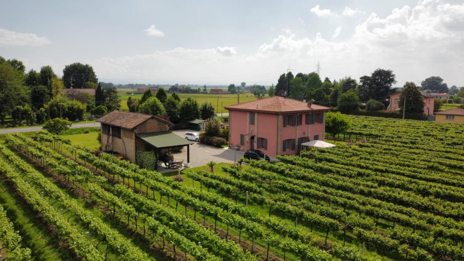 Agriturismo Fondo Gesu Sala Bolognese Ngoại thất bức ảnh
